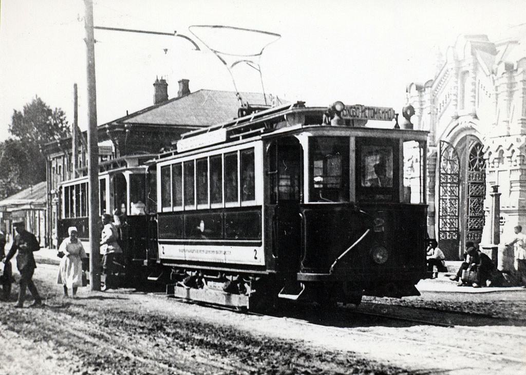 Первые вагоны Ногинского трамвая. 8 таких составов открыли там движение по линии 