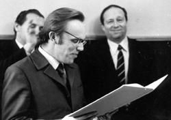 Г.С. Богданов с Н.М. Эмануэлем. 1974 г.