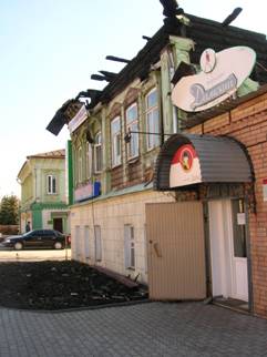 Дом Шириных на Большой Покровской (№3) сожжен в феврале 2006 г. – в год своего 100-летнего Юбилея . 