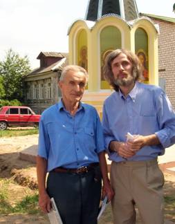 К.Н. Федотов с автором сборника 12 июля 2006 г.
