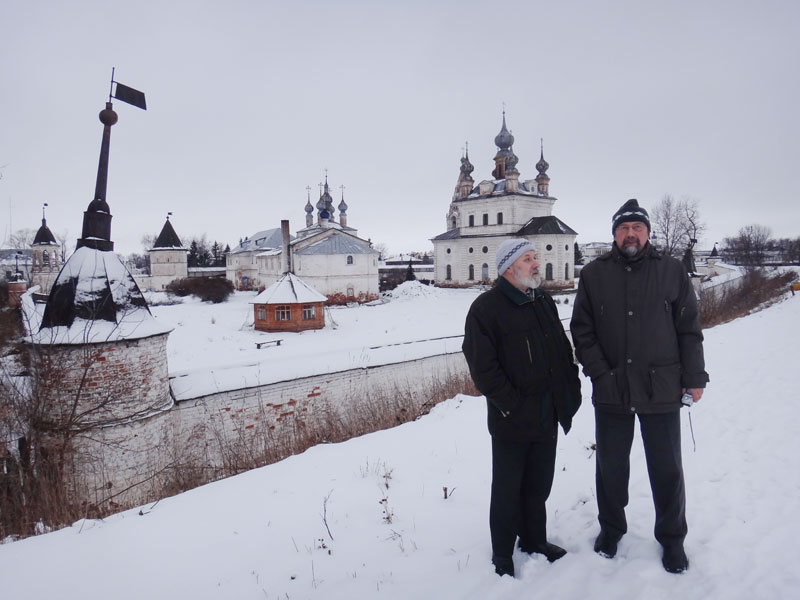 На крепостном валу Юрьева-Польского