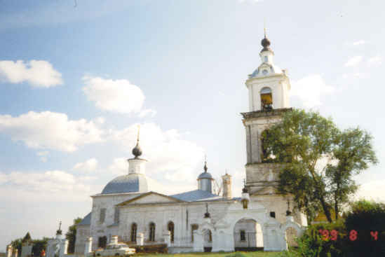 Церковь Преображения Господня в селе Порецком (освящена в 1795 году)