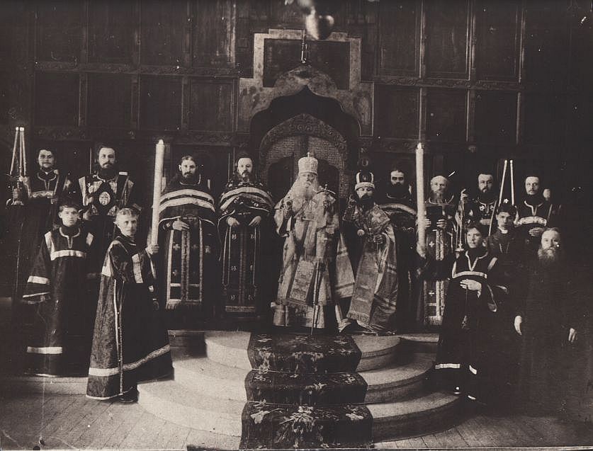 Старообрядческий митрополит Макарий в г. Богородске, в церкви, пророка Захарии и великомученицы Евдокии
