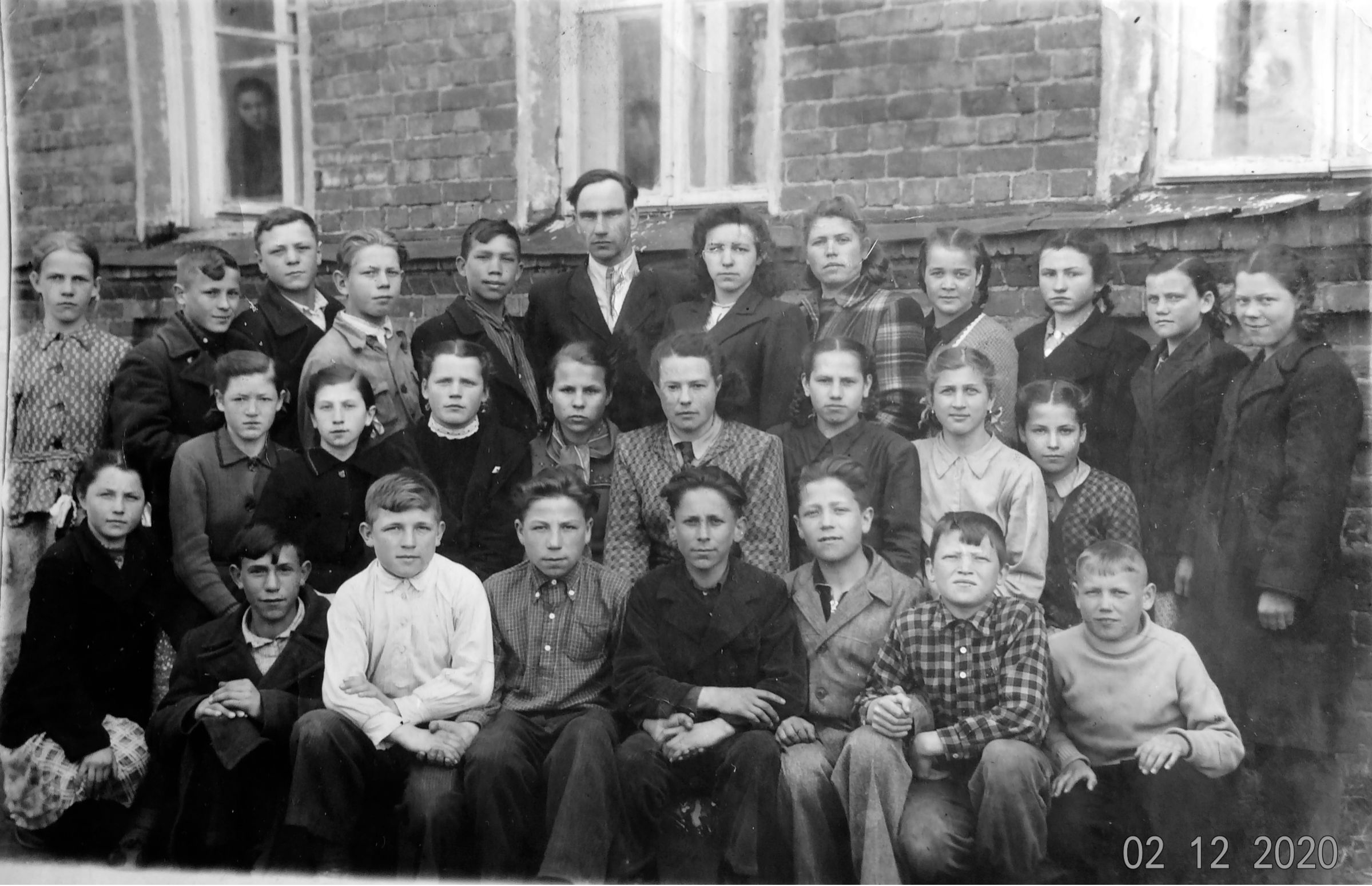 7 класс Ямкинской школы, выпуск  1951 года