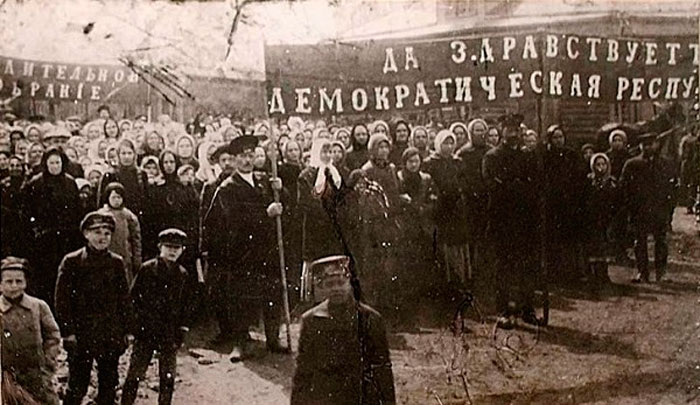 Манифестация в Щелково. 18 апреля 1917 г.