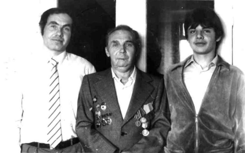 Сергей Васильевич, Александр Сергеевич и Олег Александрович Морозовы. 2000-е гг.