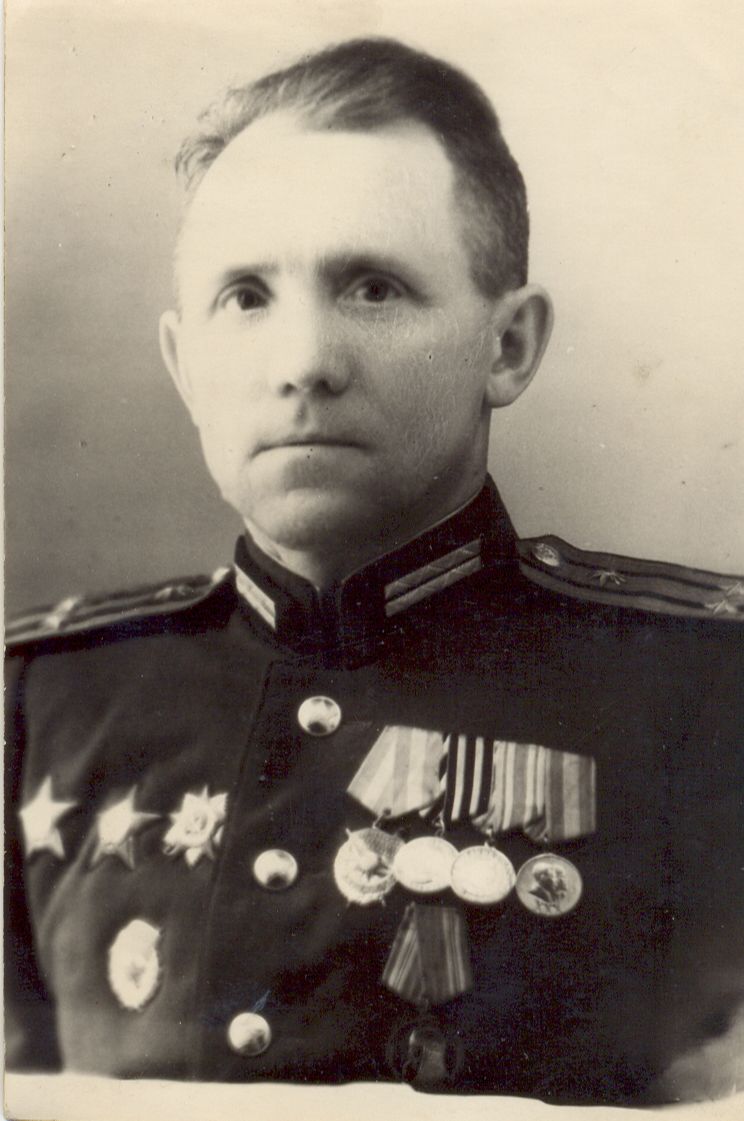 Анатолий Егорович Лебедев