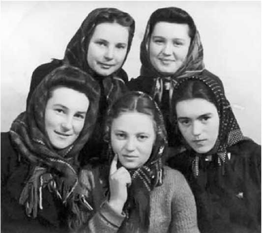 Студентки -1947 г.