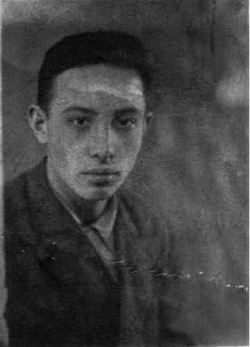 Николай (Няссибулла) Аликбирова (Аликберова).1941 г.