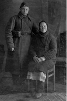 Анохин И.Д. с женой 1941 г.