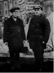 Бузин Н.Е. (слева) и Агафонов И.П. 1933 г.