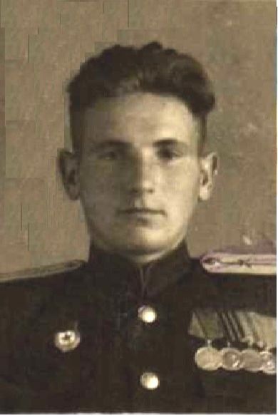 Средний сын Виталий