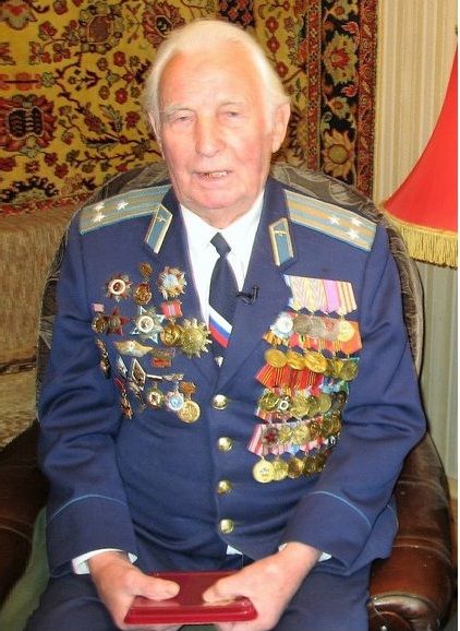 Виталий Иванович  в год юбилея обороны Москвы, 2015 г.