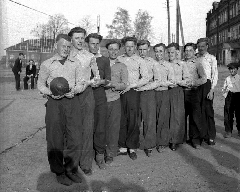 Обухово в 1946 году на фотографиях Вячеслава Дмитриевича Цицинова