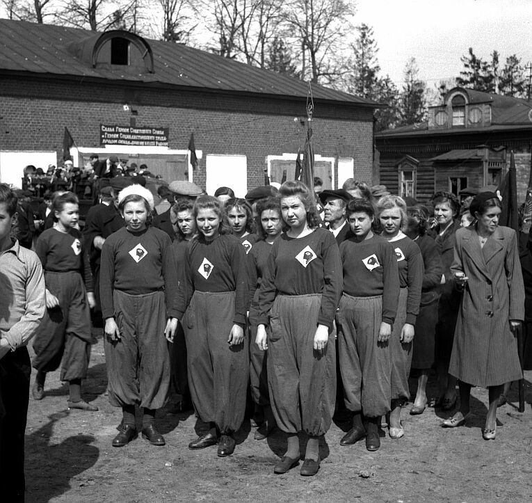 Обухово в 1946 году на фотографиях Вячеслава Дмитриевича Цицинова