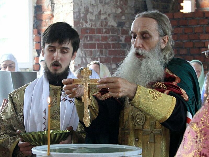 Храм св. Анны Кашинской в Кузнецах 