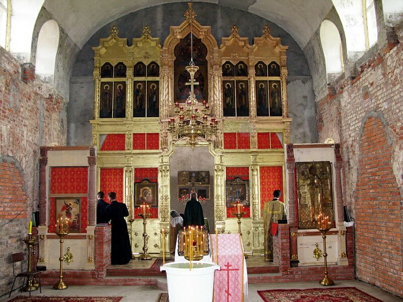 Храм св. Анны Кашинской в Кузнецах 