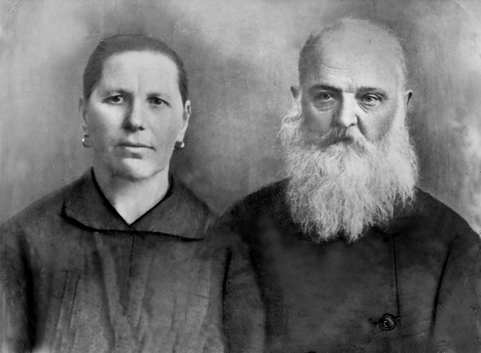 Ковалёв Агафон Леонтьевич с женой