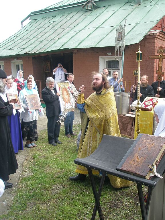 Священник отец Димитрий Евгеньевич Коклеев
