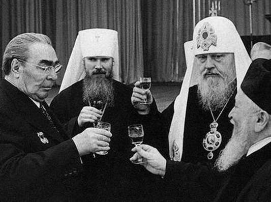 Генсек Брежнев и Патриарх Пимен