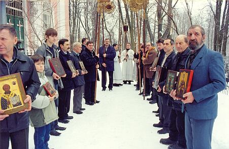 Николай Кружков. Храм Рождества Христова в Заозерье. Крестный ход на Рождество